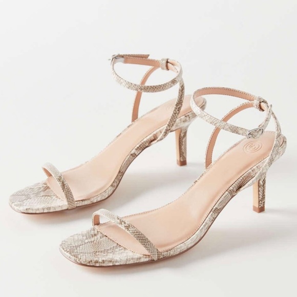 Urban Outfitters Shoes - Urban Outfitters Snake Skin Kitten Heel